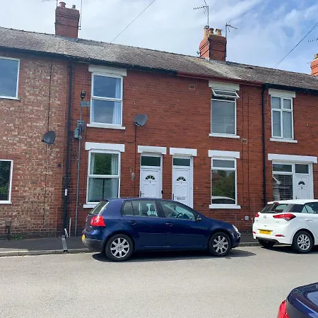 Maple House - Quaint Victorian With Free Parking Apartament *