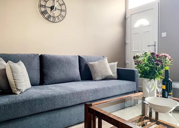 Maple House - Quaint Victorian With Free Parking * York