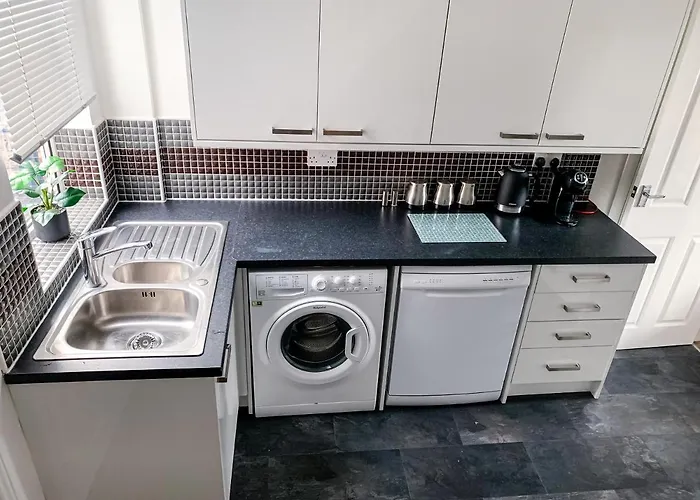 Maple House - Quaint Victorian With Free Parking Apartamento *