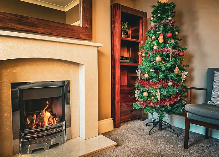 Maple House - Quaint Victorian With Free Parking * York